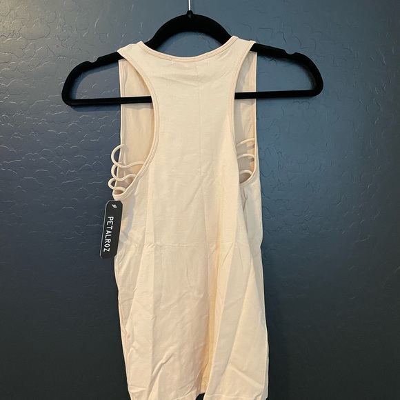 Nude tank top with string detailing on sides - Picture 2 of 4